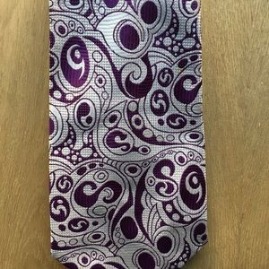 VINTAGE 1970’s PURPLE ABSTRACT MENS NECKTIE